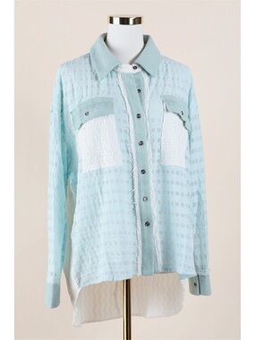 Sz M Fantastic Fawn Aqua White Textured Contrast Relaxed Button Down Shirt NWOT